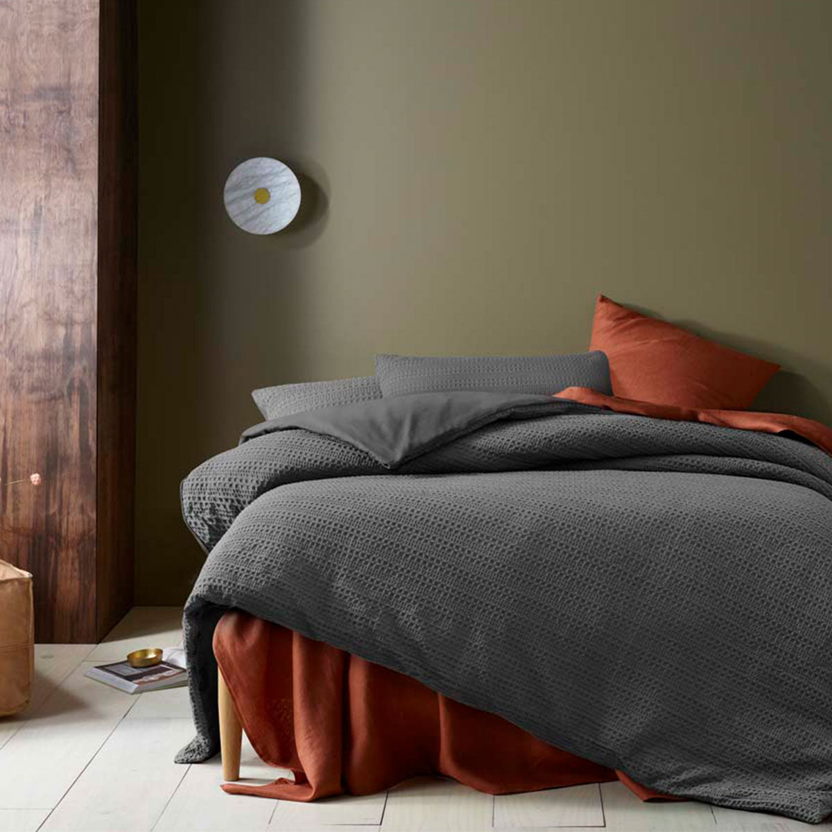 Dark Grey | Waffle Quilt Cover Set | King