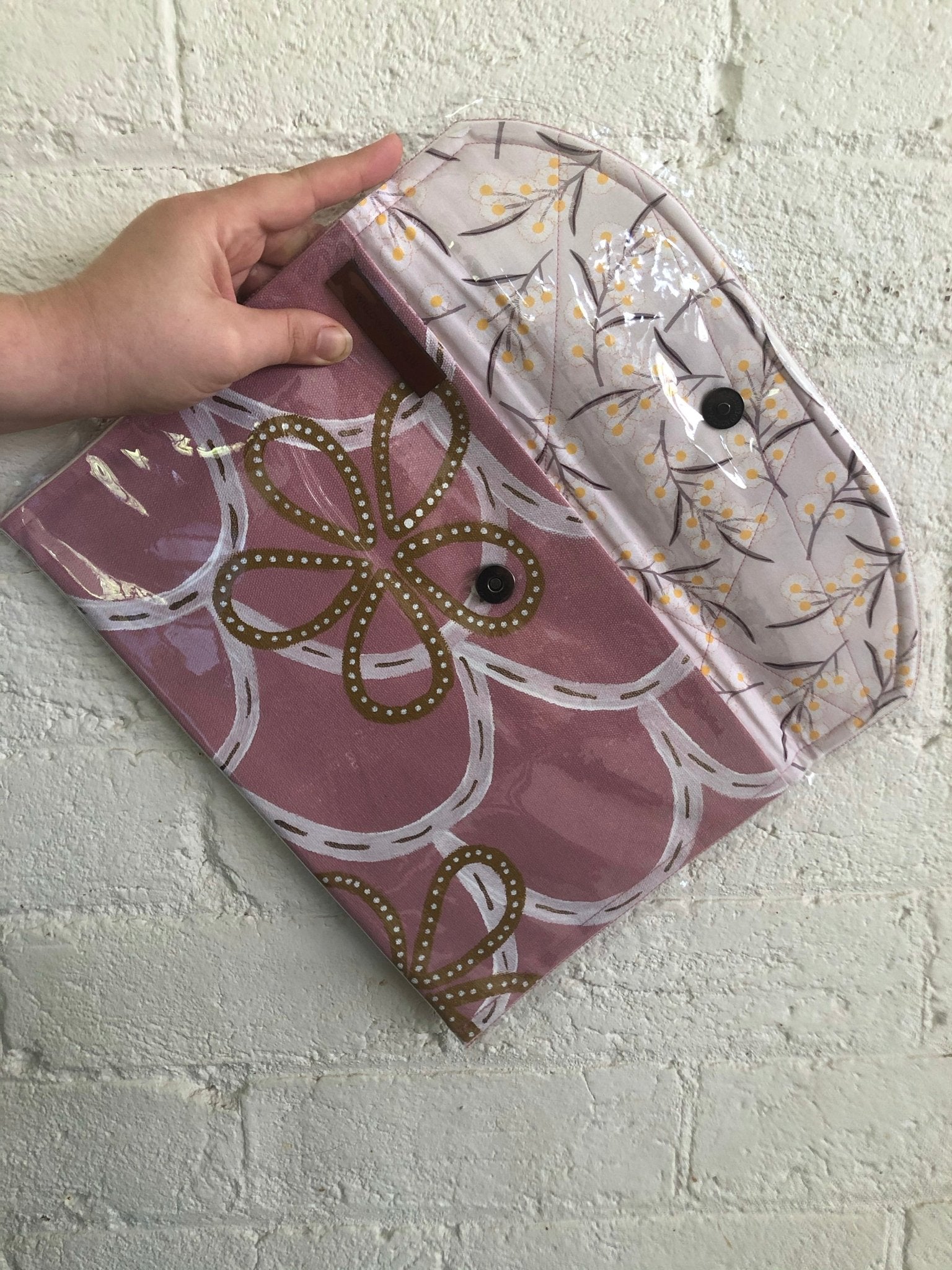 Ipad Pouch - Floral Scallop -The Mountain Merchant -Willow & Hide